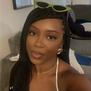 Meet your Posher, Tishma